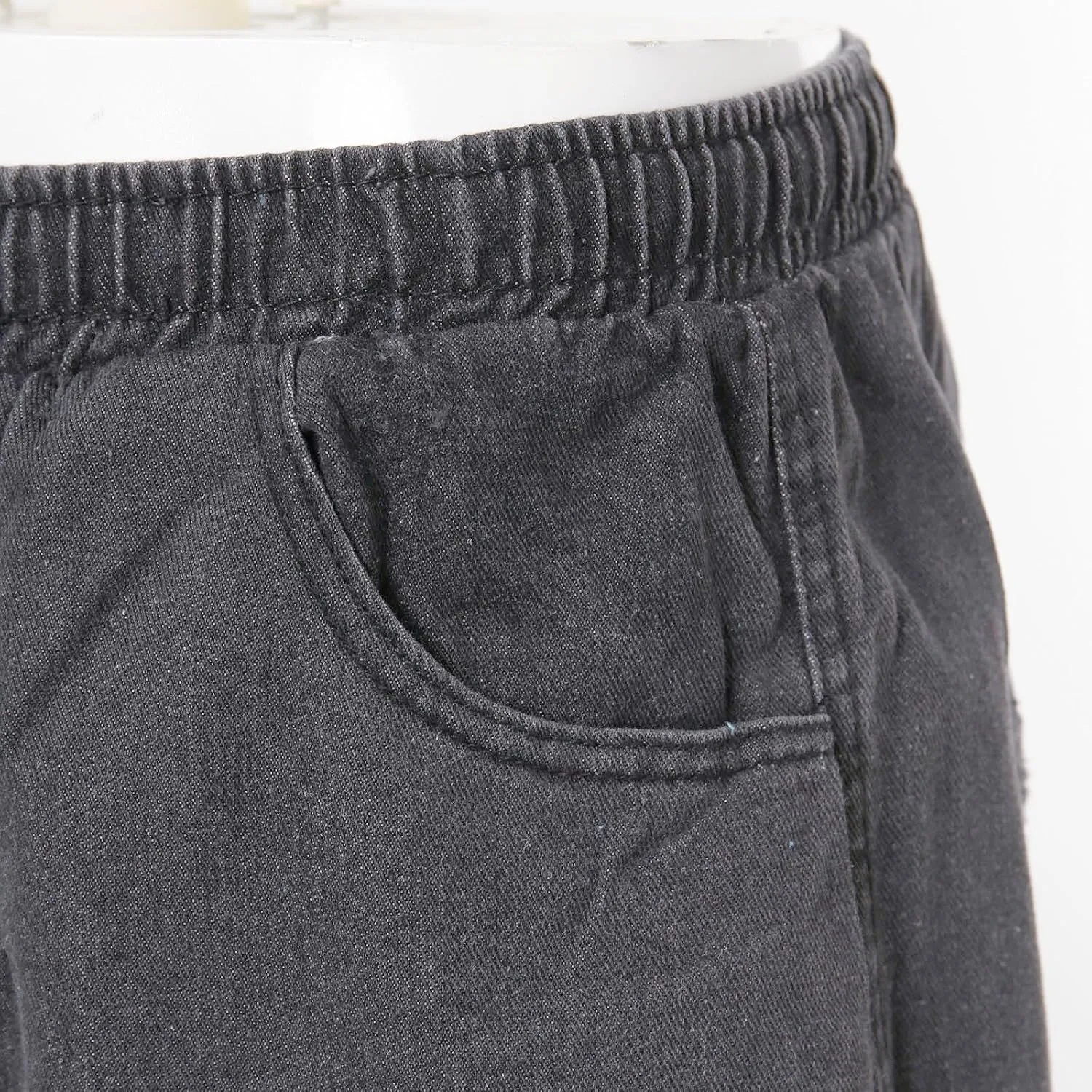 Men's Loose Hip Hop Long Jean Shorts Work Denim Shorts with Pockets Casual Summer Trendy Outfits