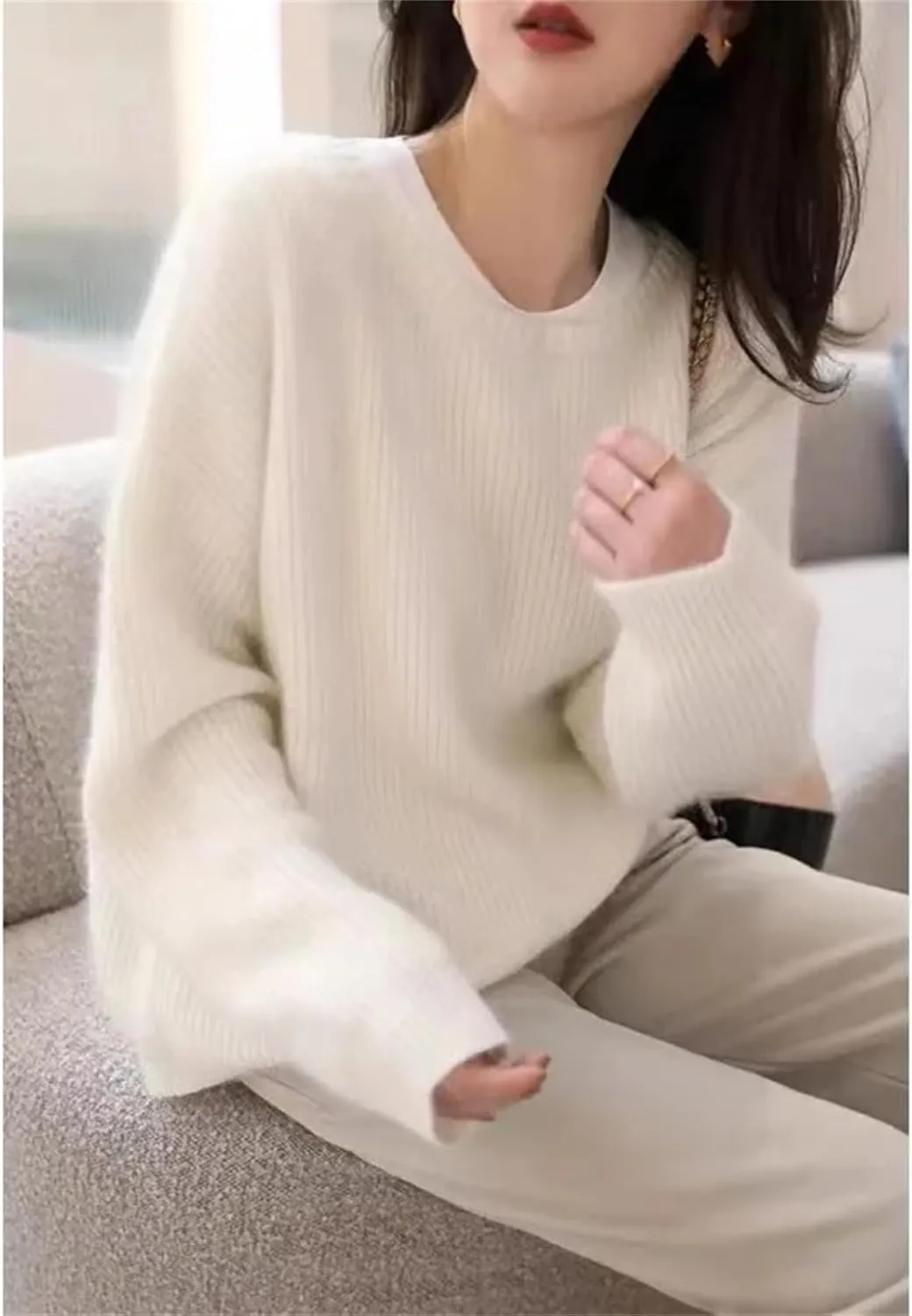 Women's Cashmere Sweater Retro Pullover Cashmere Knitted Sweater Soft O-Neck Bottoming Sweater